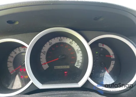 2015 Toyota Tacoma Base V6 из США, поврежденный, VIN 3TMLU4EN4FM183728